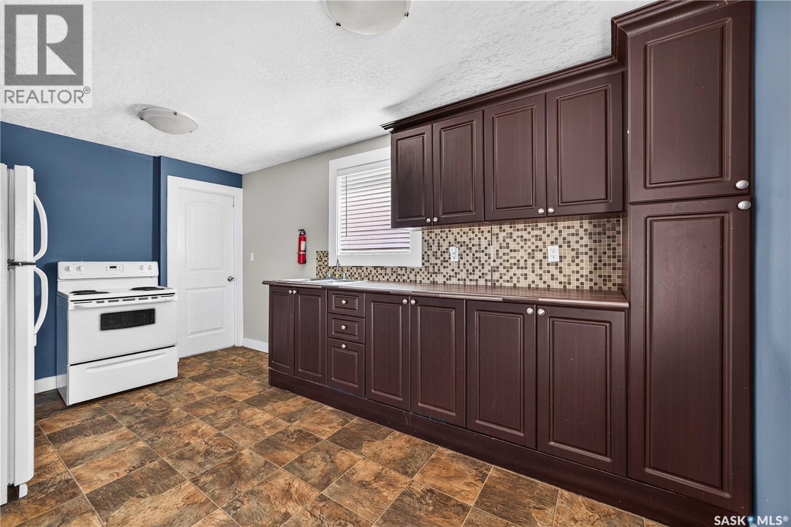 1421 Edgar STREET — photo 30