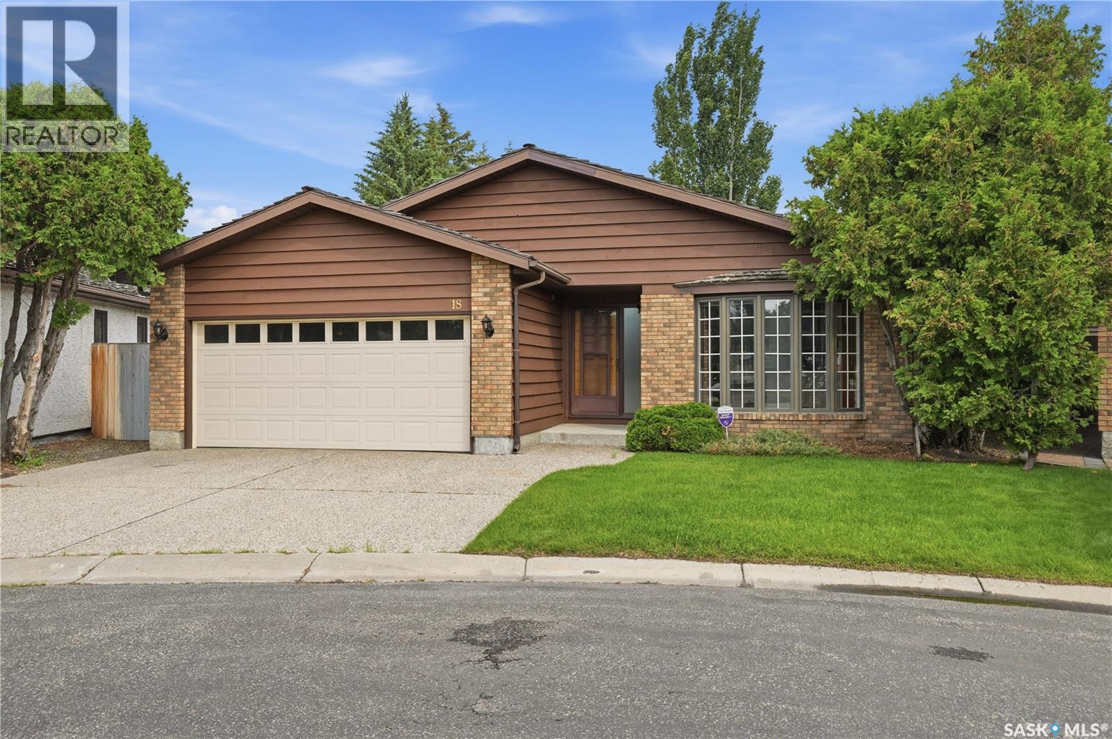 #18 Lakeview PLACE - 2