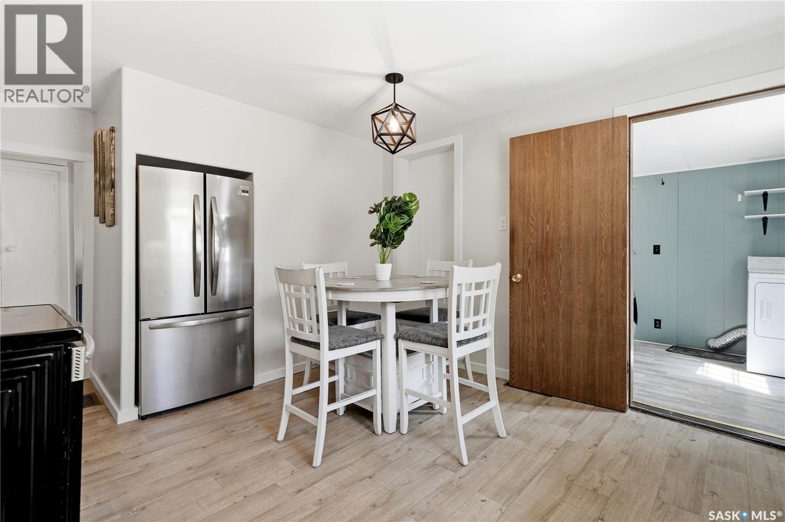 219 5th AVENUE W - 14