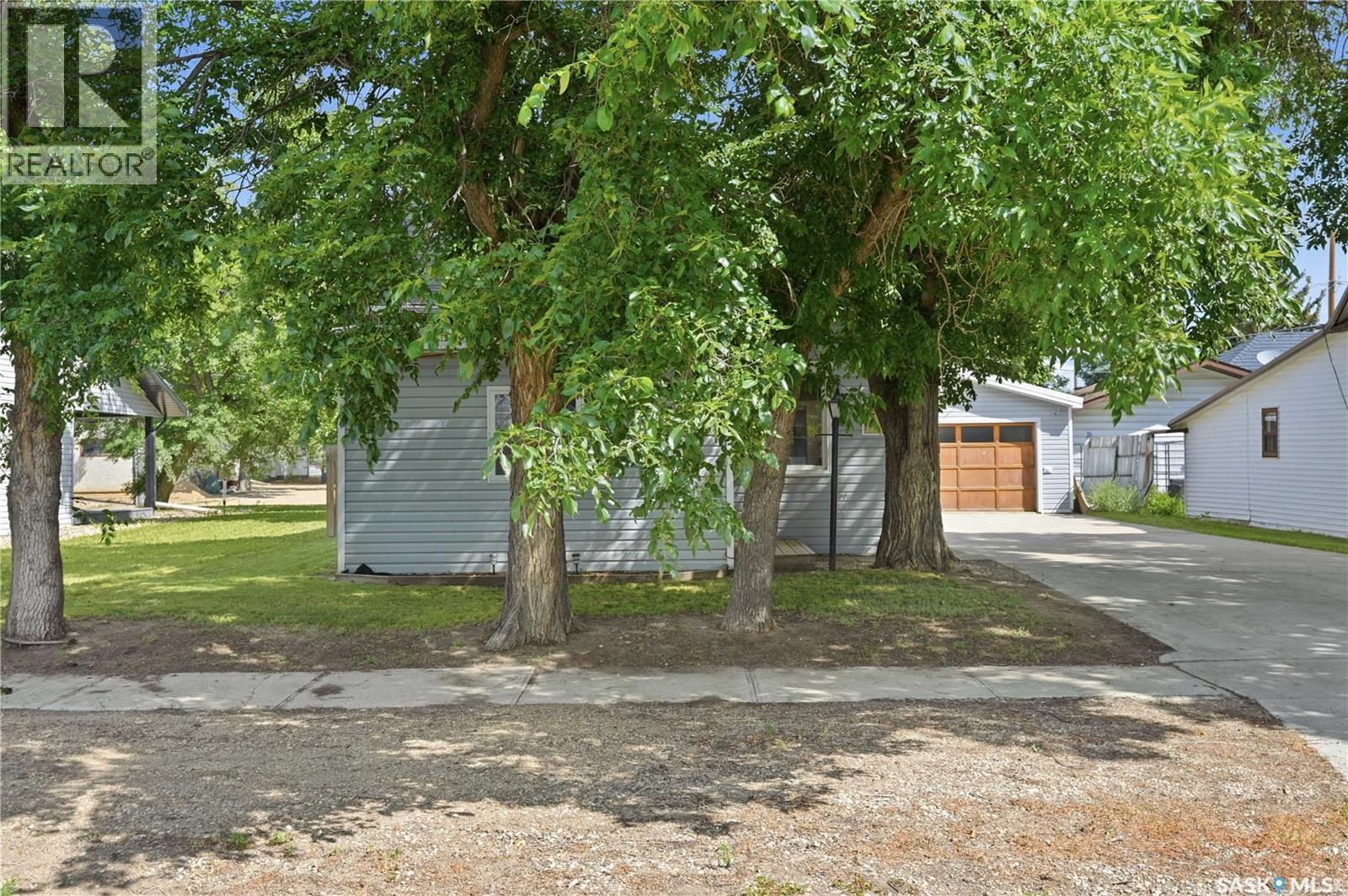 219 5th AVENUE W - photo 2