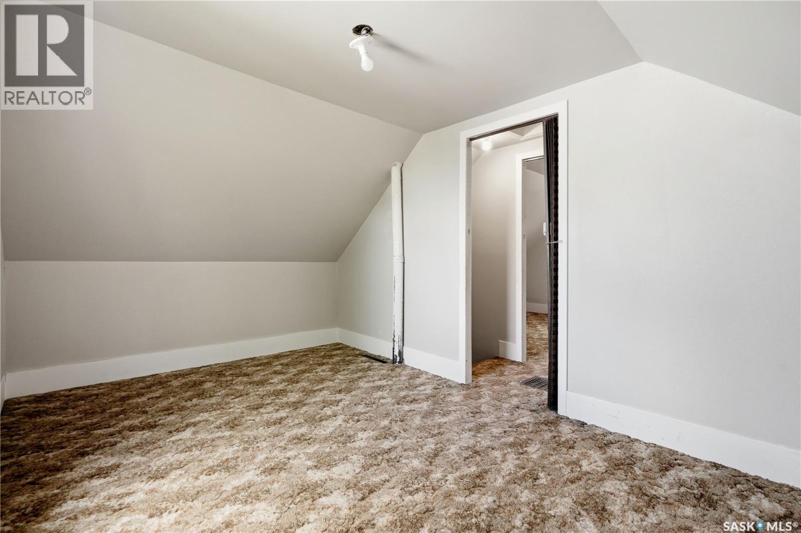 219 5th AVENUE W - 22