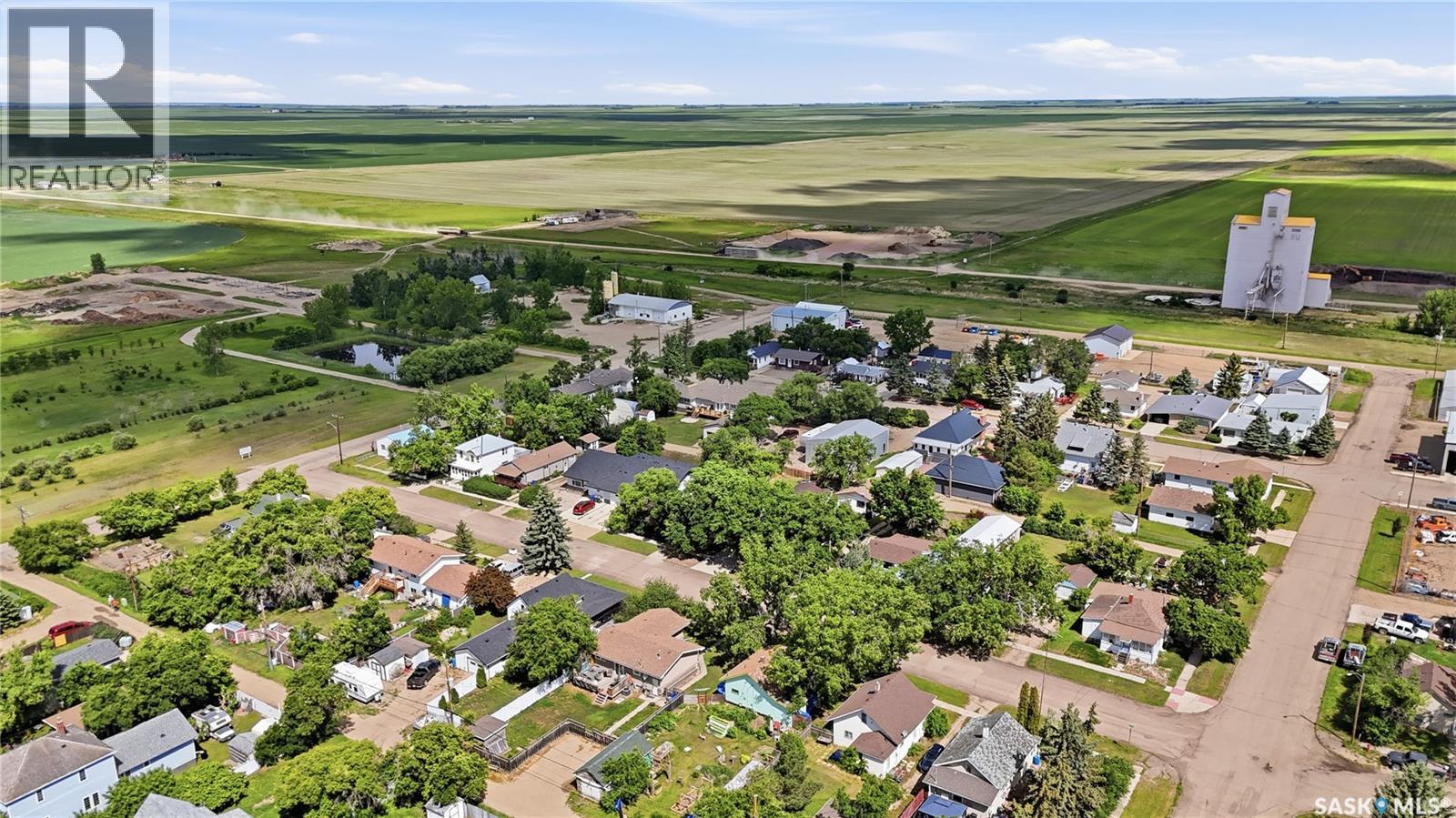 219 5th AVENUE W - 48