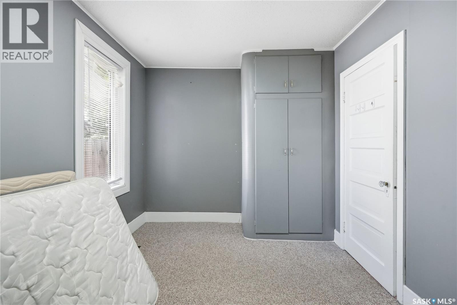 219 5th AVENUE W - 6