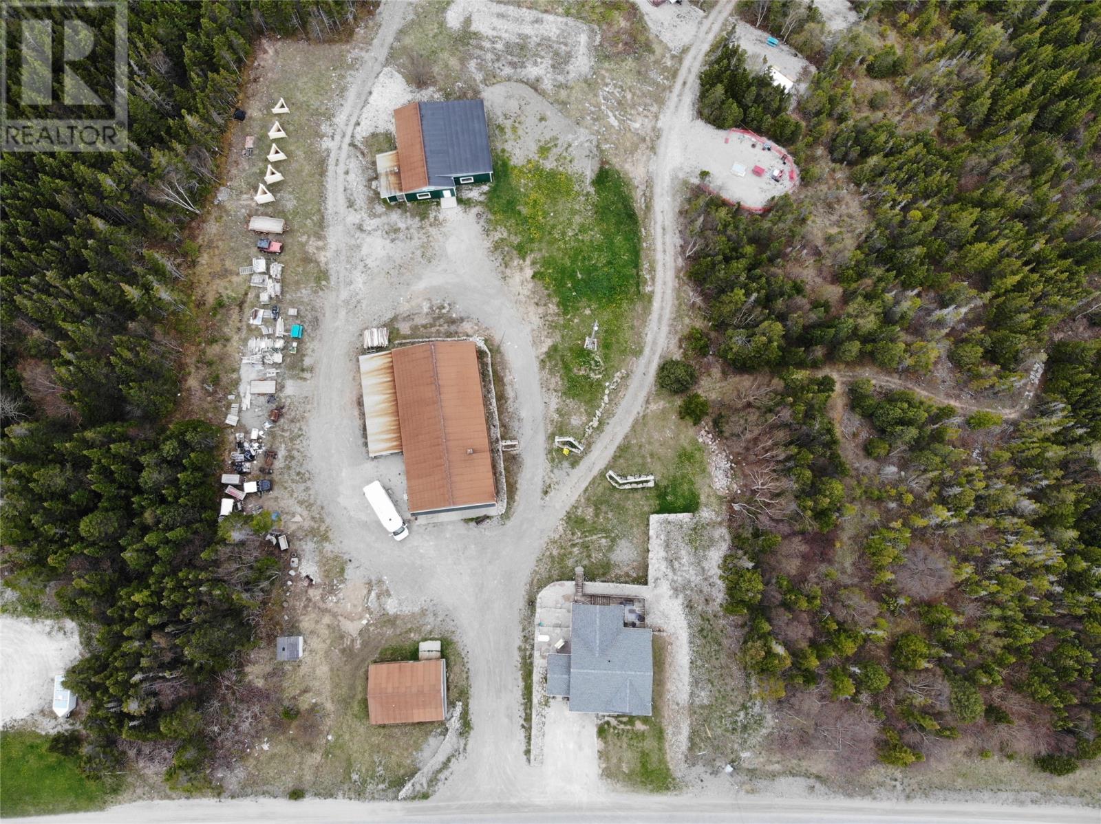 35 Main Road - 37