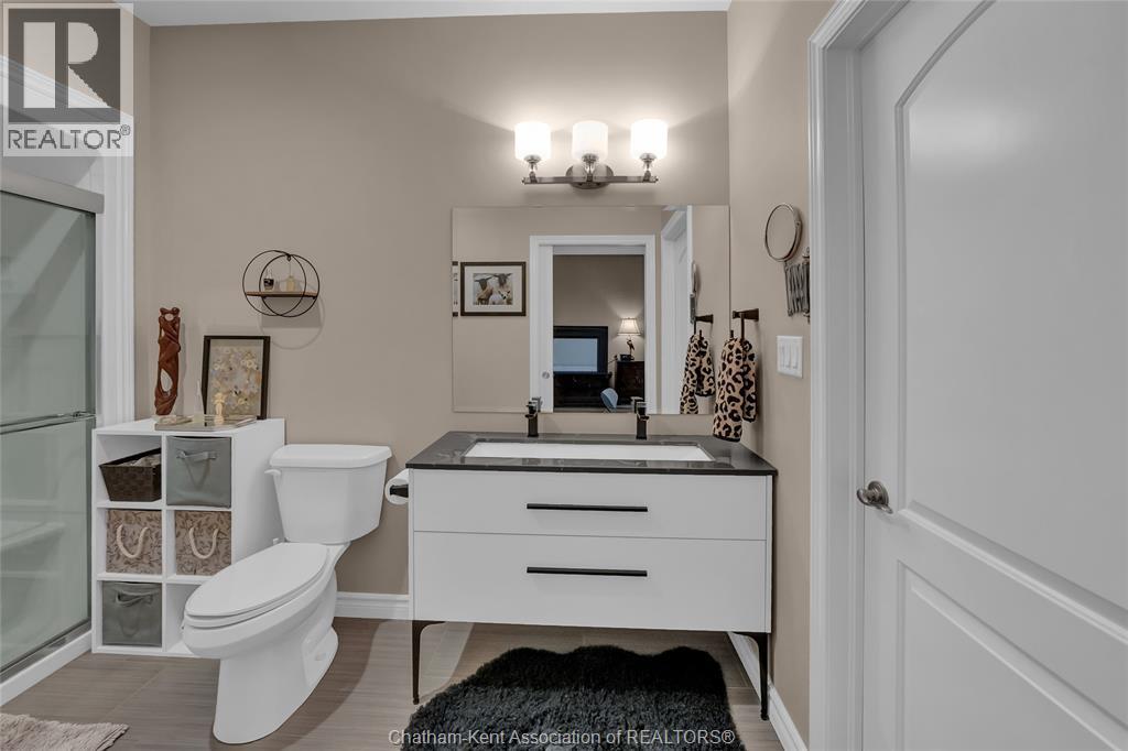 67 Valencia DRIVE - 22