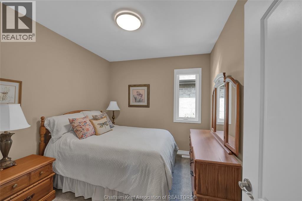 67 Valencia DRIVE - 23