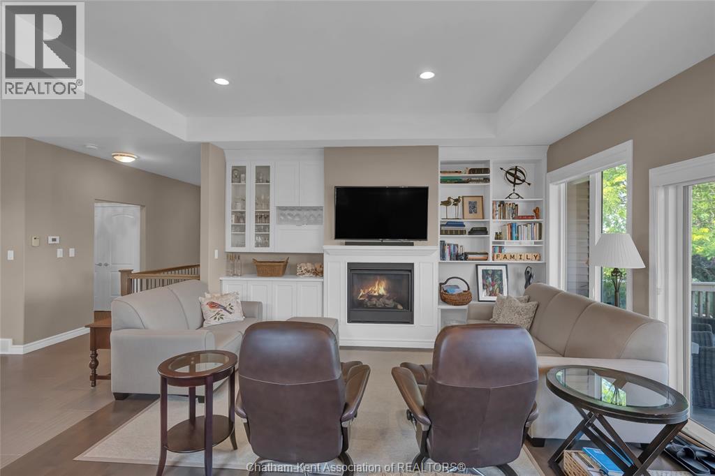67 Valencia DRIVE - 5