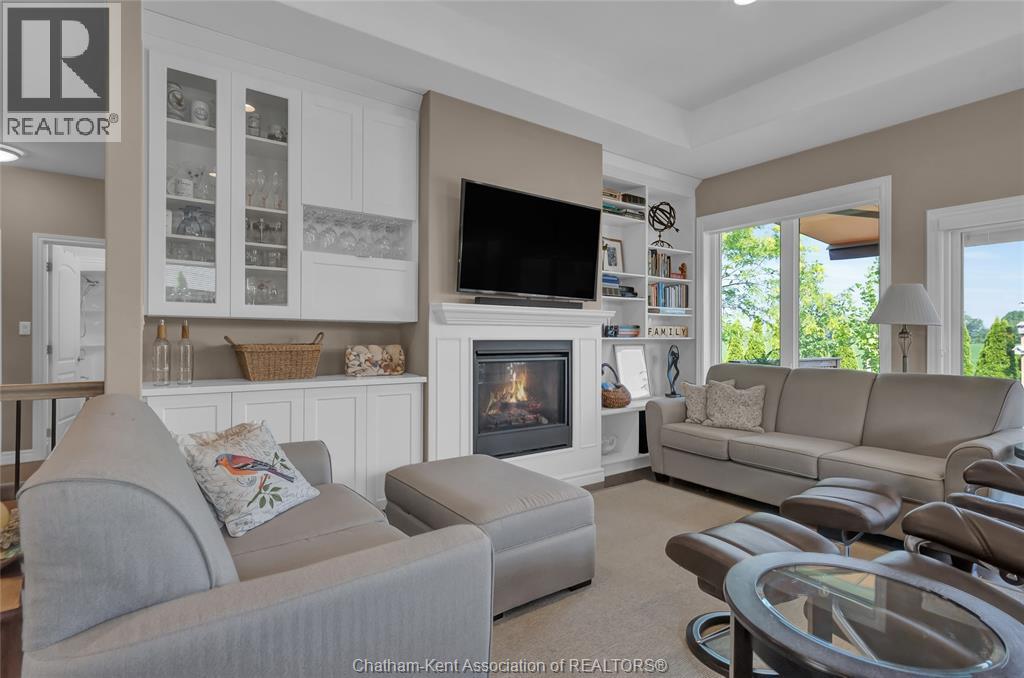 67 Valencia DRIVE - Image 7