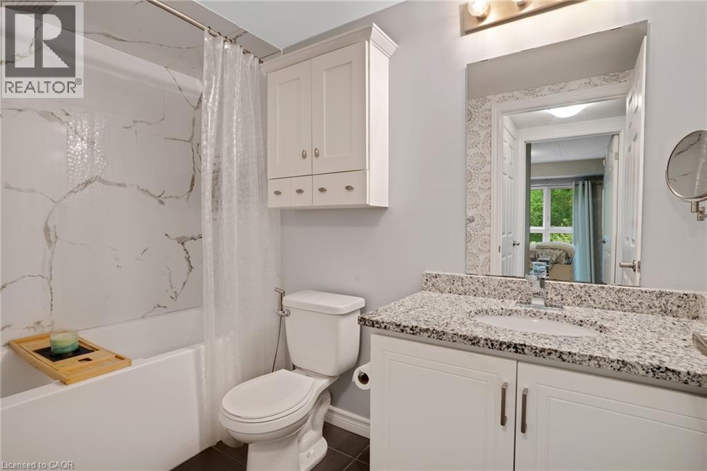#LL06 50 BRYAN Court - 22