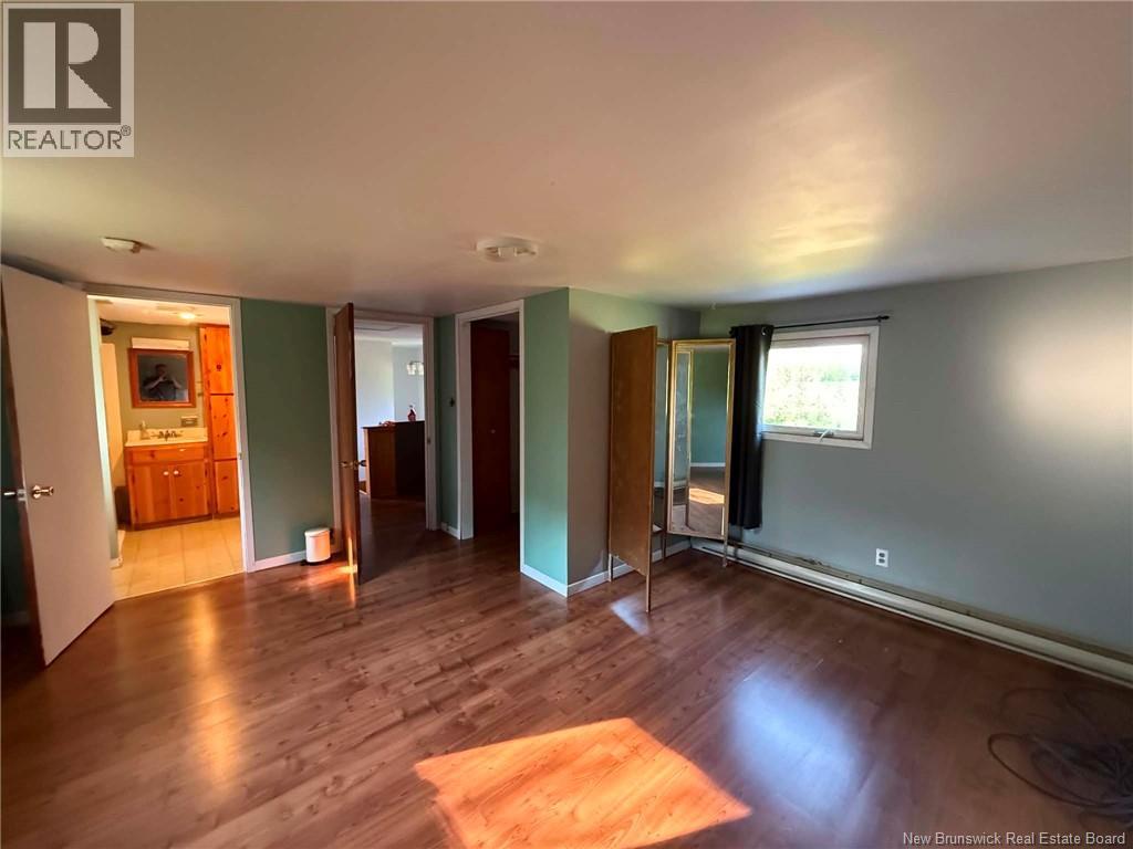 41 Cosman Road - 16