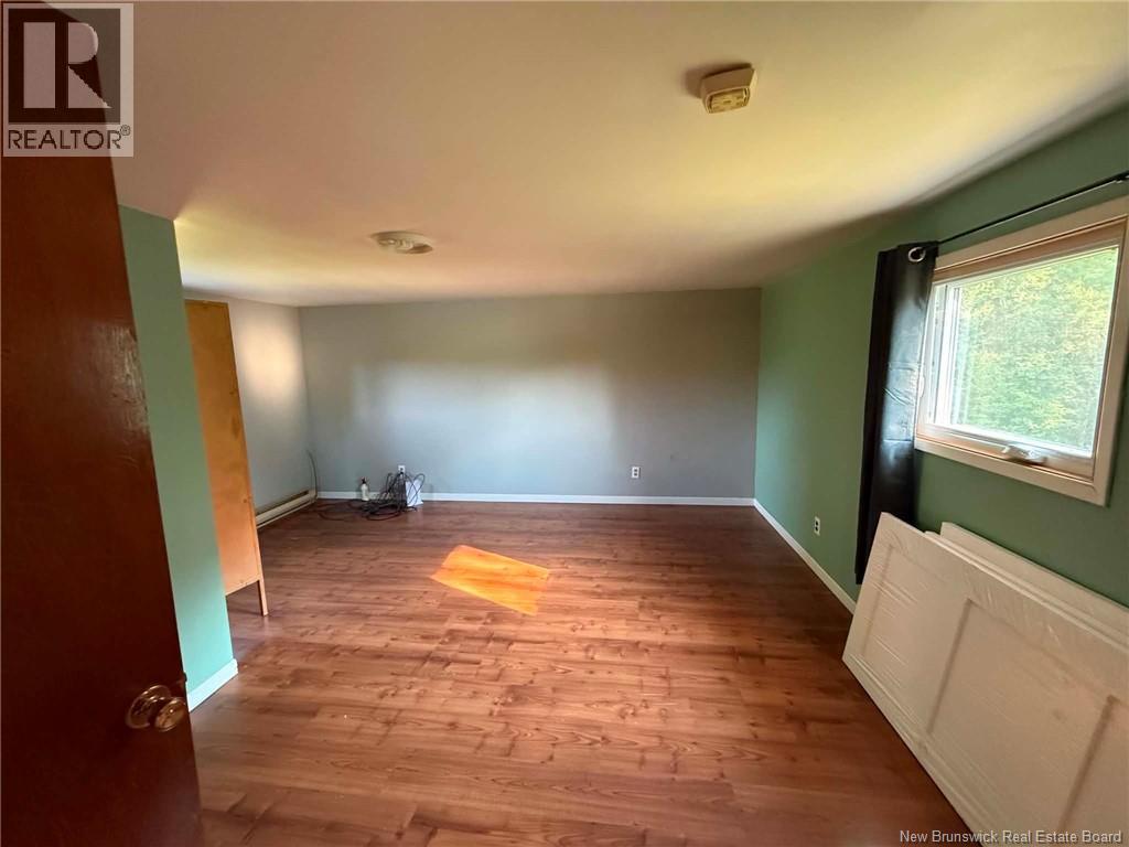 41 Cosman Road - 17