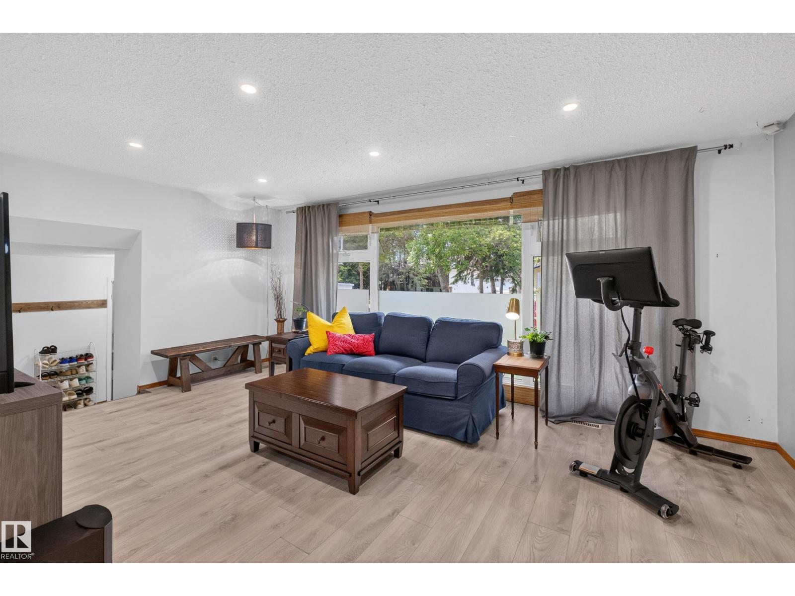 59 FAIR OAKS DR — photo 14
