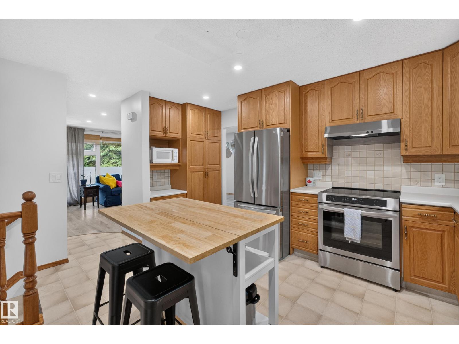 59 FAIR OAKS DR — photo 18