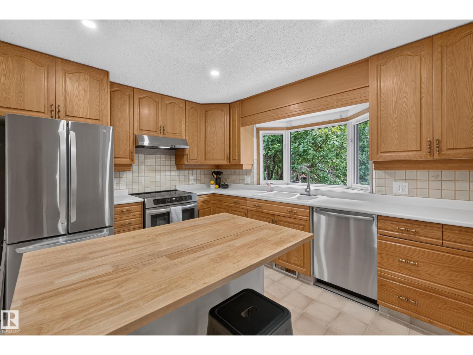 59 FAIR OAKS DR — photo 17