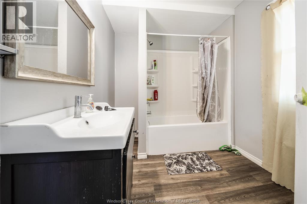 756-758 BRANT STREET - 24