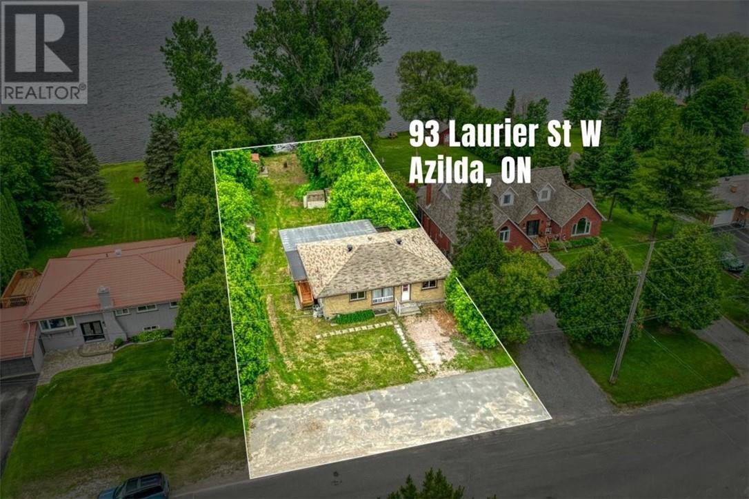 93 Laurier Street - 43
