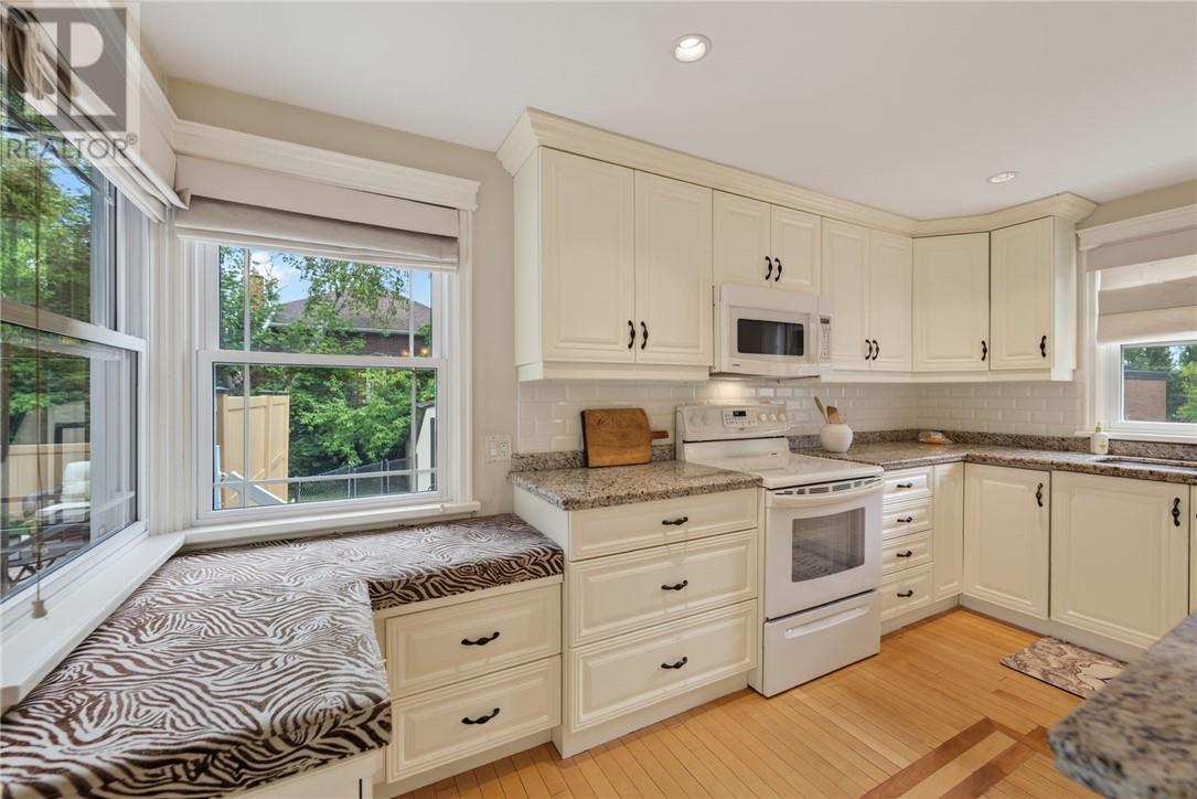 8 St. Brendan Street - 16