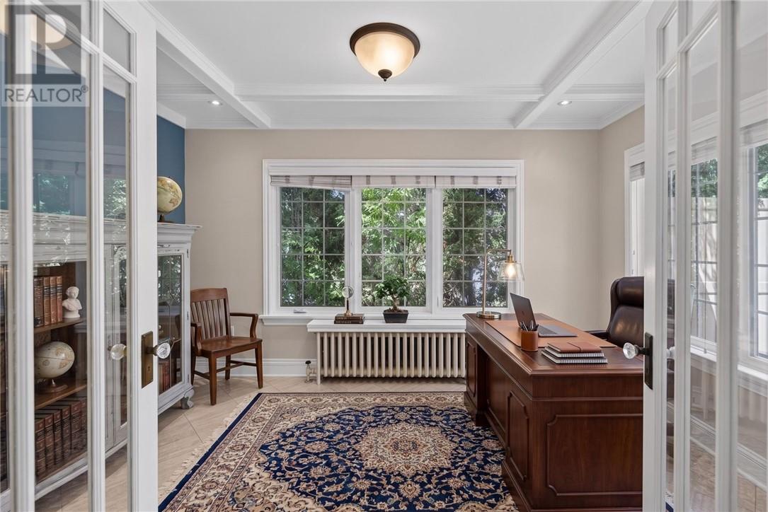 8 St. Brendan Street - 34