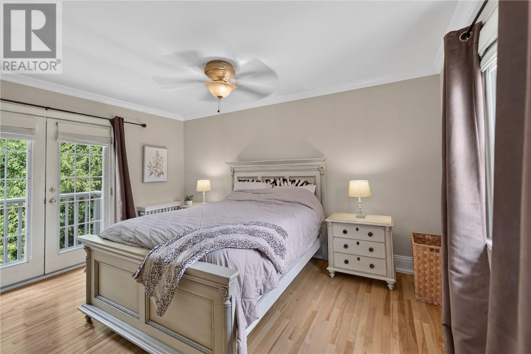 8 St. Brendan Street - 39