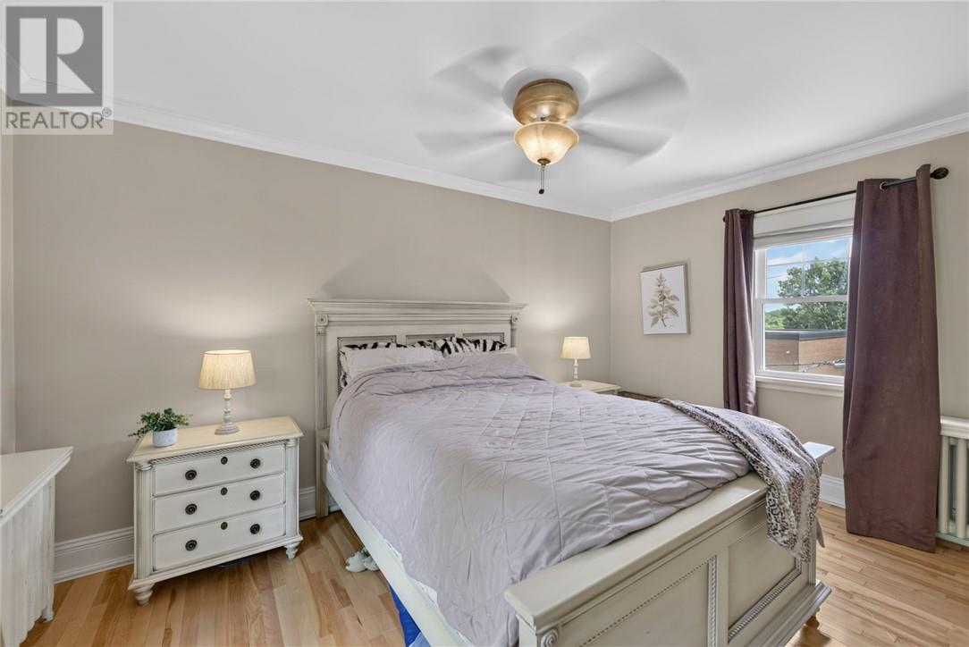 8 St. Brendan Street - 43
