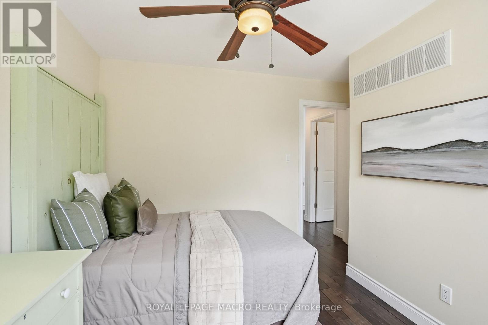 3411 LANSDOWN DRIVE - 25