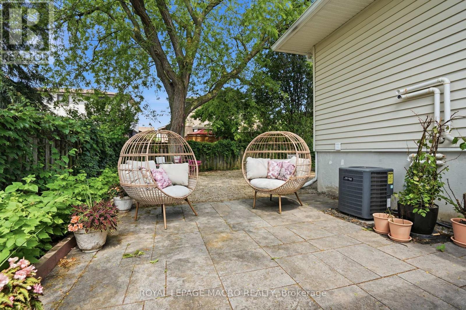 3411 LANSDOWN DRIVE - 35