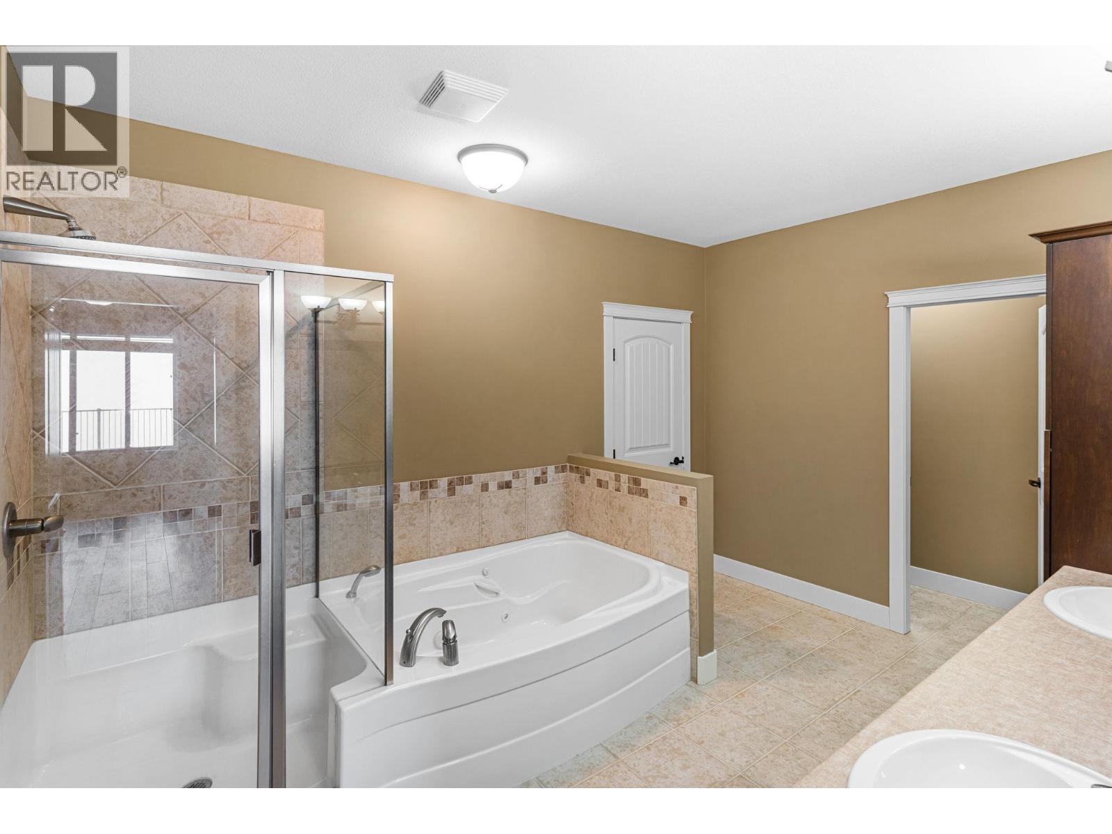 #108 4350 Ponderosa Drive - 25