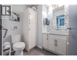 474 Main Street, Penticton, BC V2A5C5 Photo 6