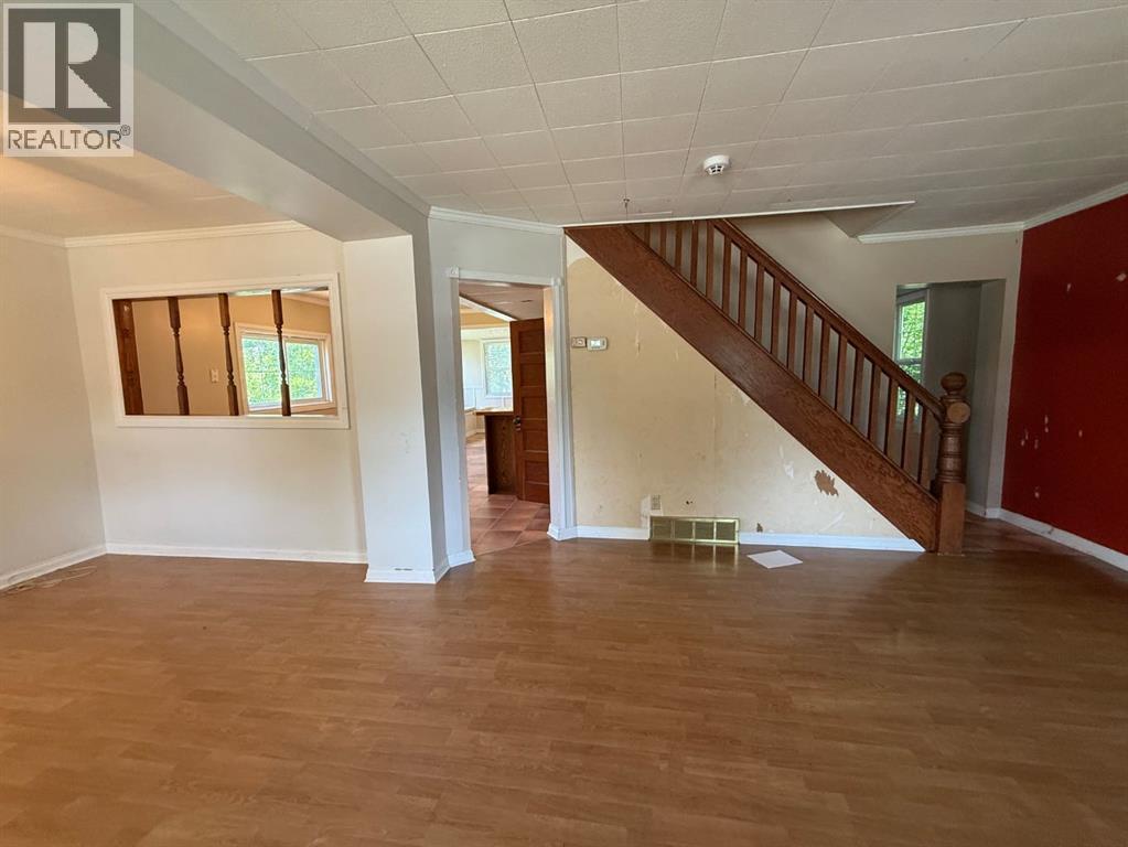 4904 58th Avenue - 3