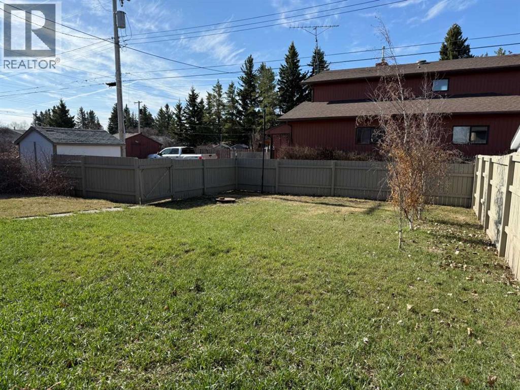 5417 52 Avenue - 2