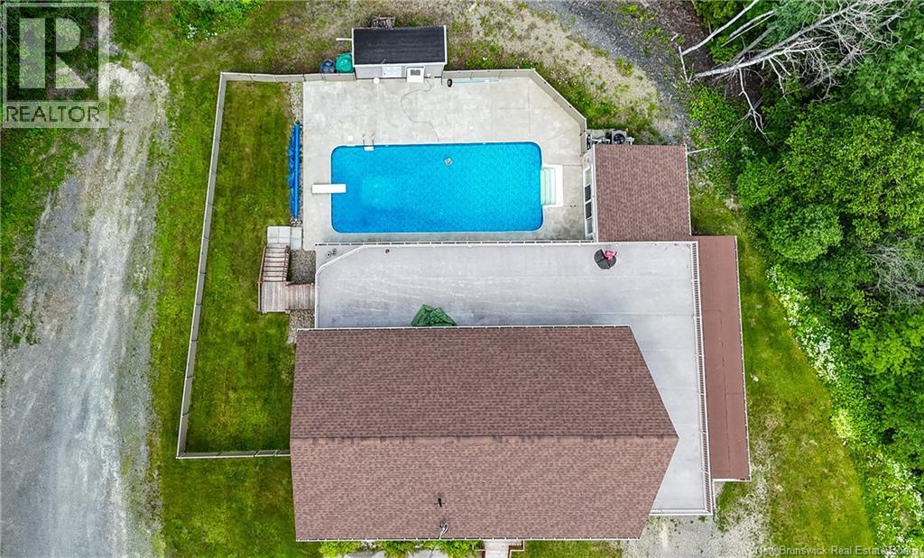 646 Davis Street - 46