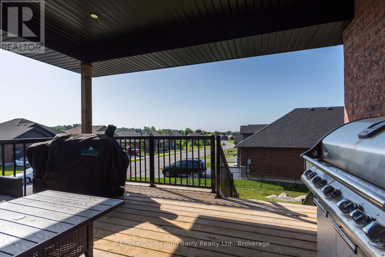 8 TACKABERRY DRIVE - Image 32