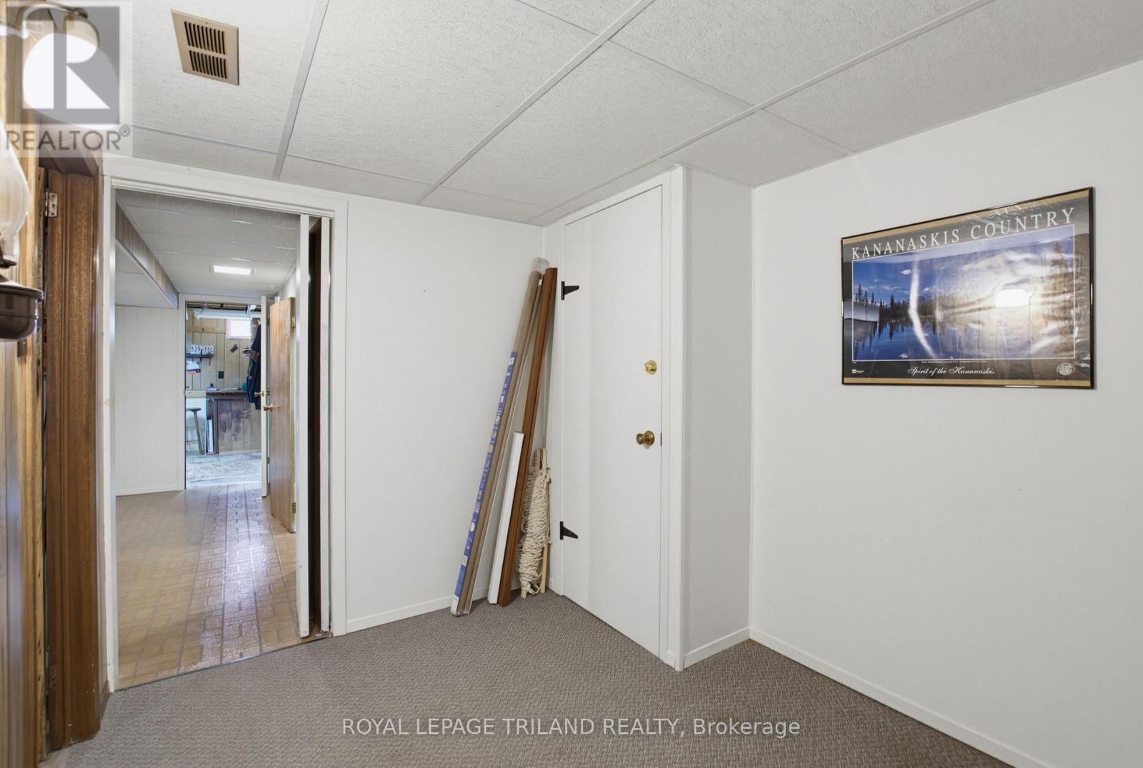 115 CHAMPLAIN CRESCENT - 22