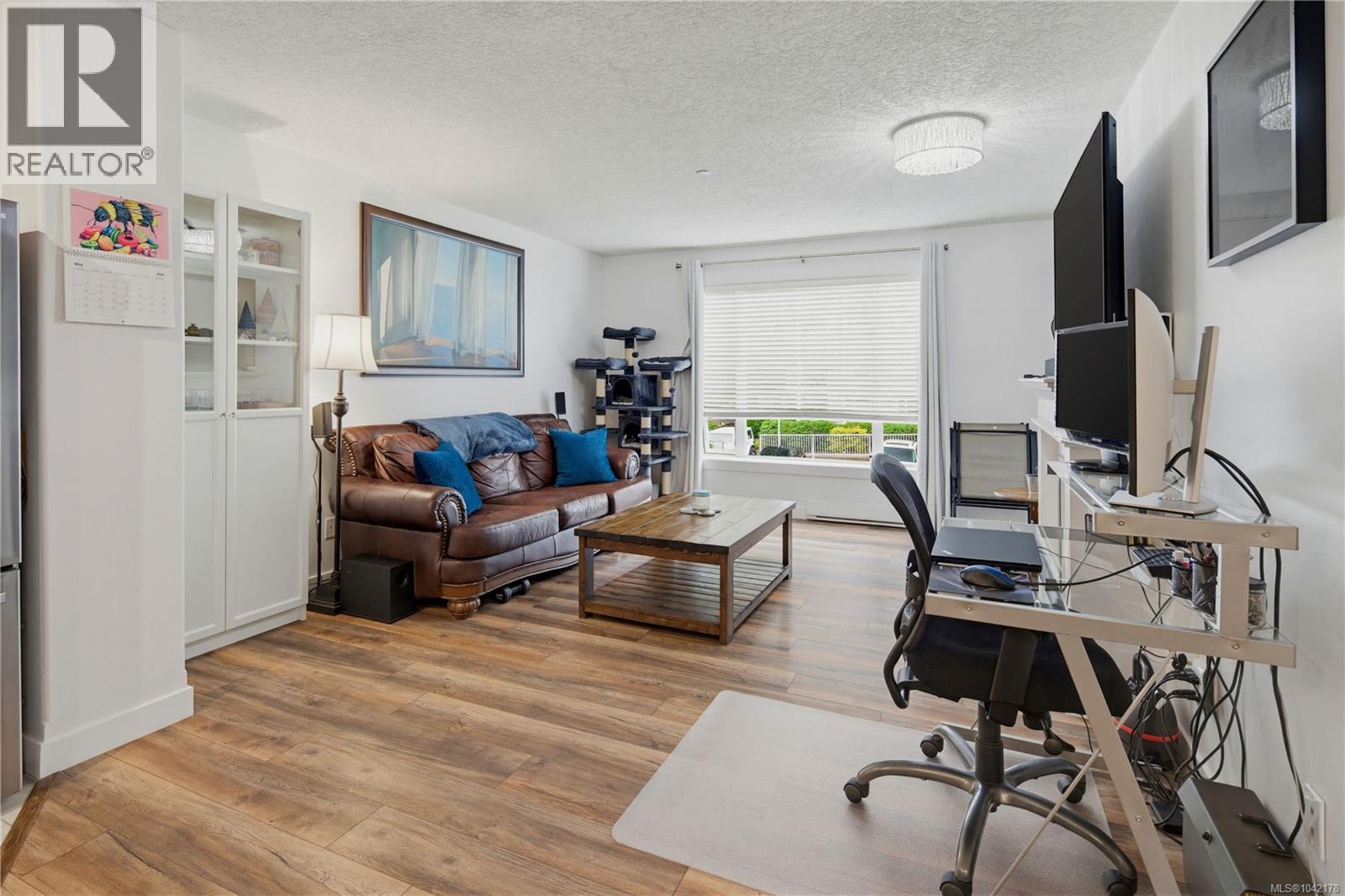 #205 2823 Jacklin Rd - 6
