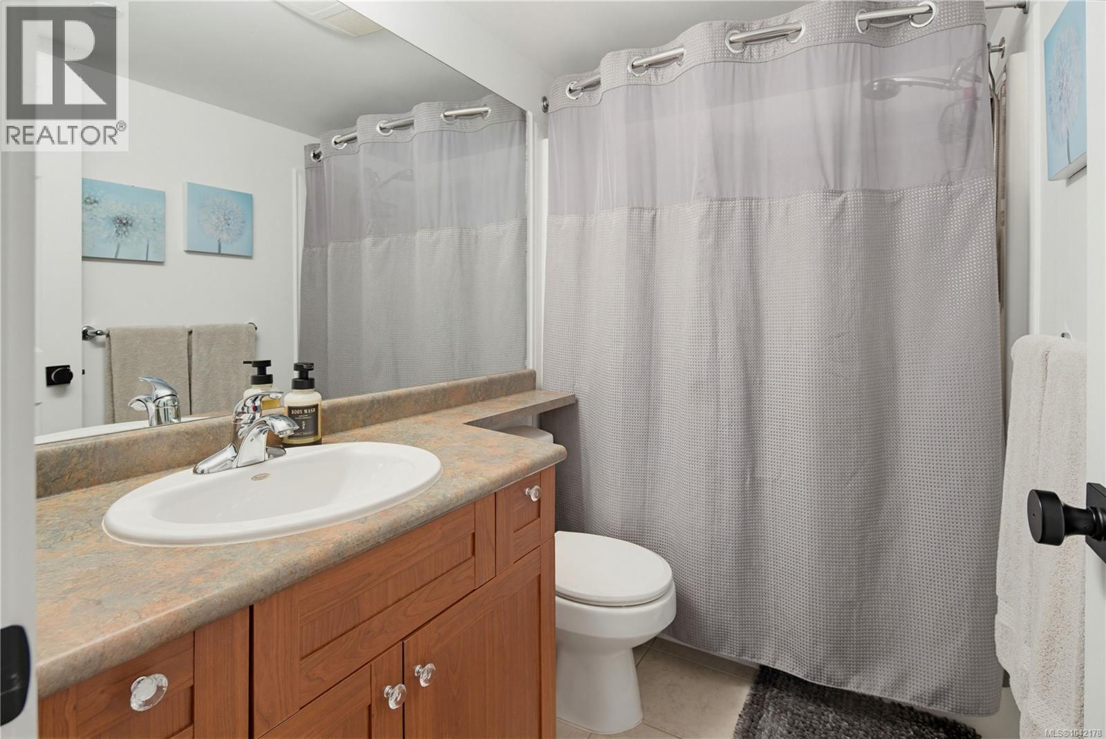 #205 2823 Jacklin Rd - 15