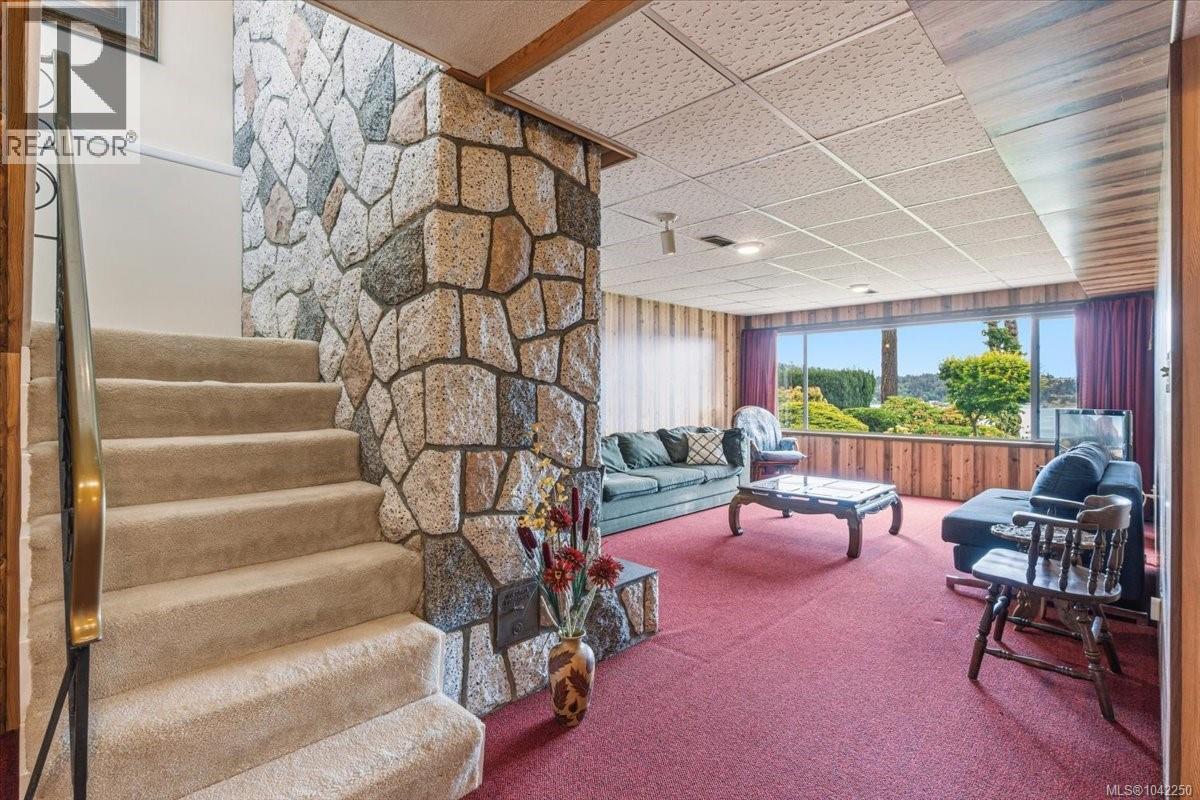 157 Cilaire Dr - 33