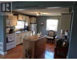 40 Main Road thumbnail 15