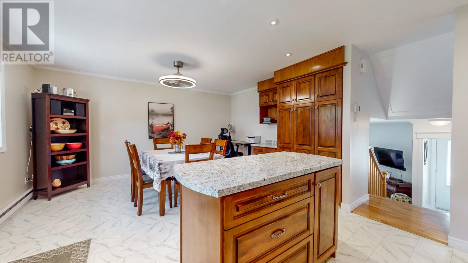 18 Newfoundland Drive - 14