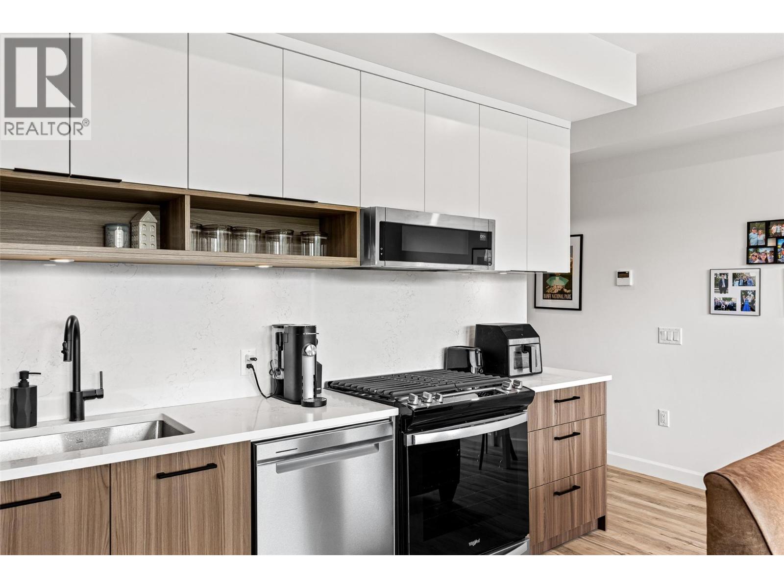 206 630 Boynton Place, Kelowna