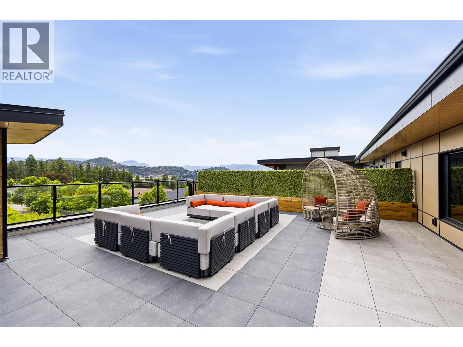 206 630 Boynton Place, Kelowna