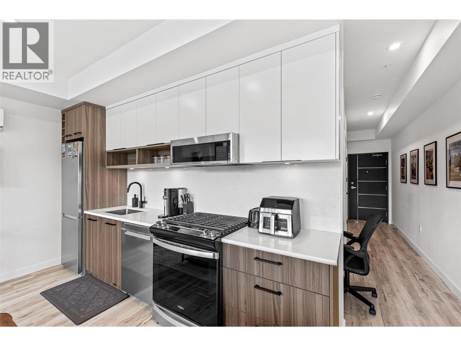 206 630 Boynton Place, Kelowna