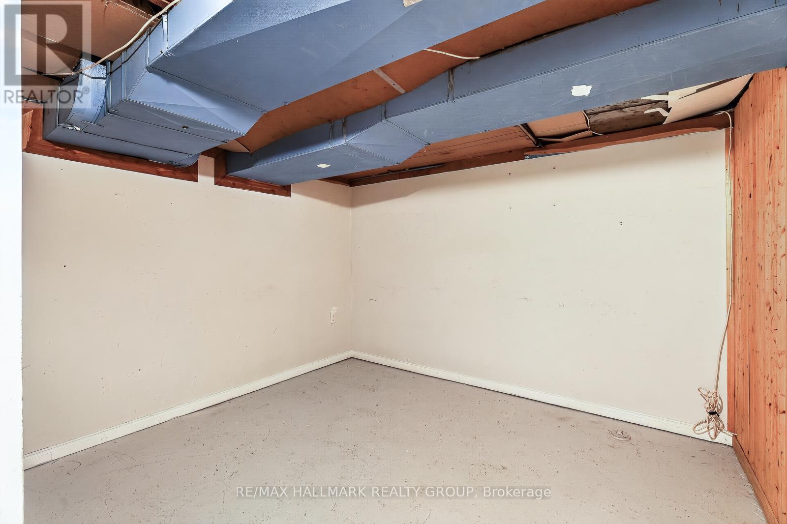 3 Bed, 2 Bath House for Rent in Ottawa – 427 PLEASANT PARK ROAD, Ottawa – MLS# X13519696 - Image 33