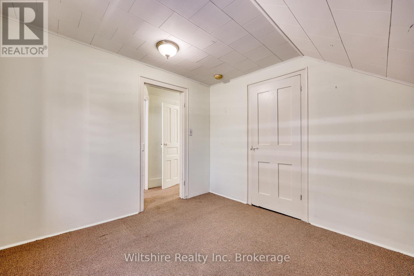 52 BIDWELL STREET - 22