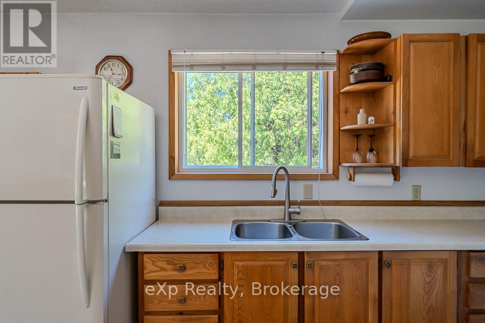 11 MARIGOLD STREET - 2
