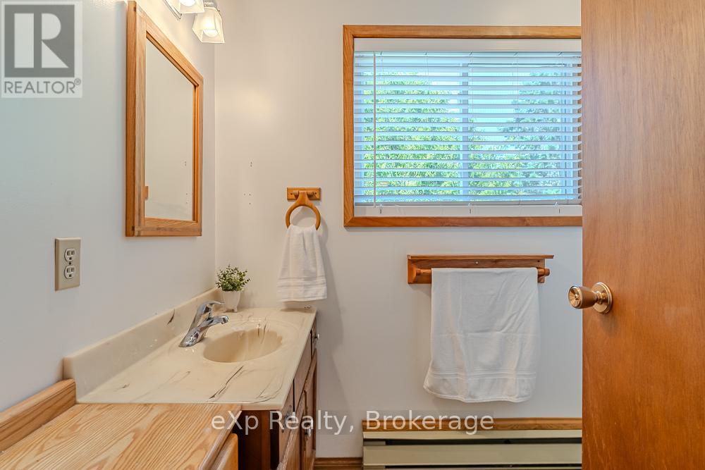 11 MARIGOLD STREET - 21