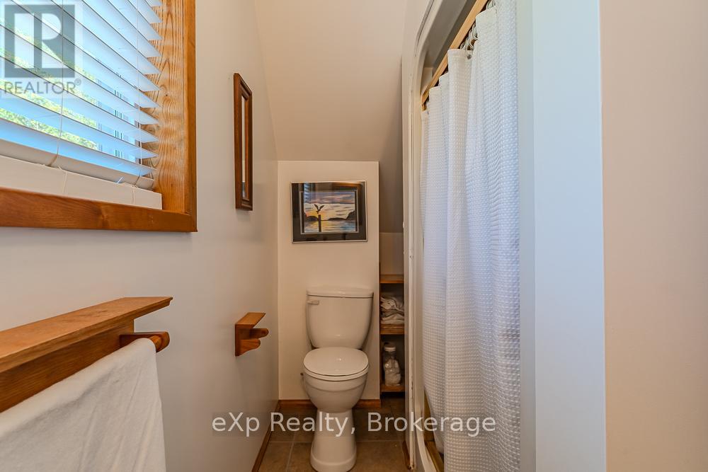 11 MARIGOLD STREET - 22