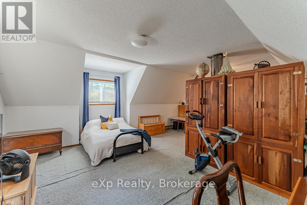 11 MARIGOLD STREET - 28