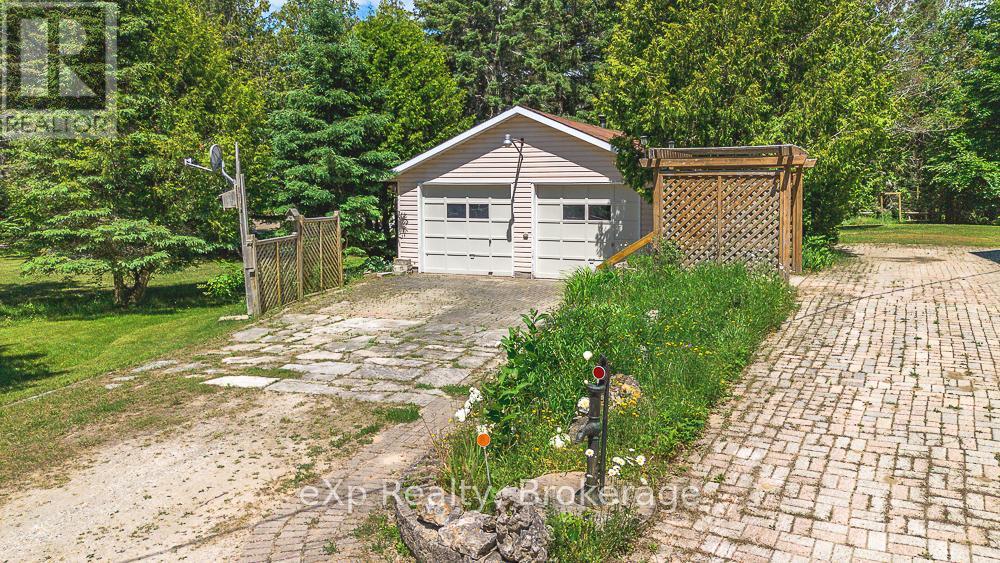 11 MARIGOLD STREET - 31