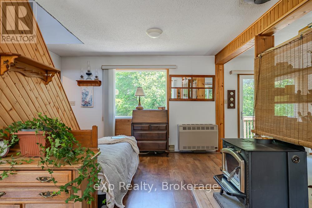 11 MARIGOLD STREET - 7