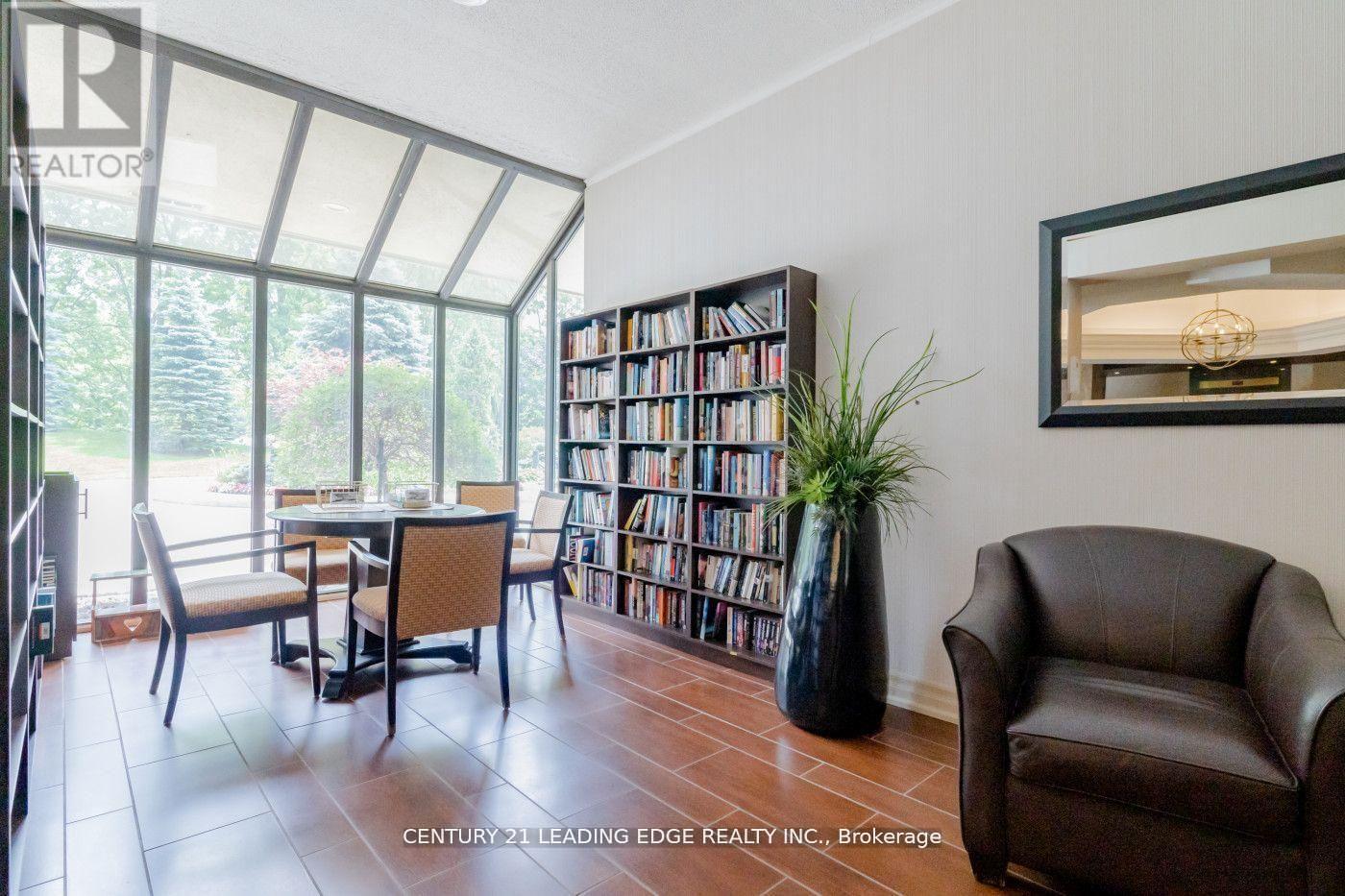 #2403 75 WYNFORD HEIGHTS CRESCENT - 46